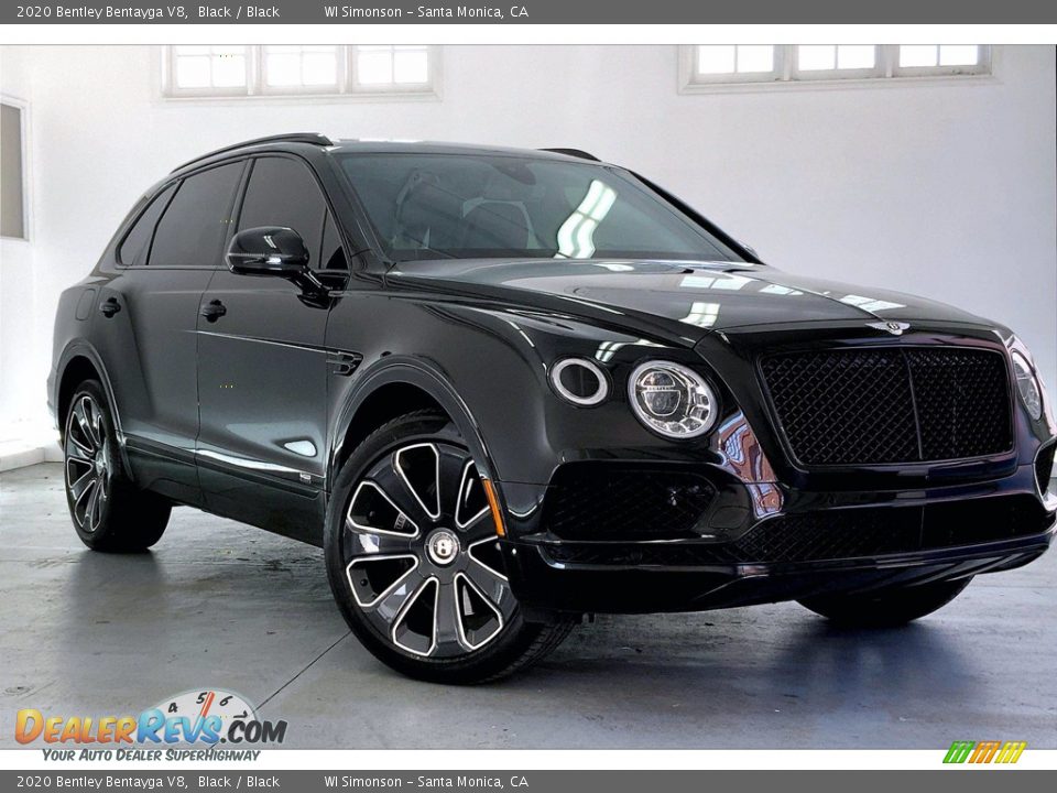 Front 3/4 View of 2020 Bentley Bentayga V8 Photo #33