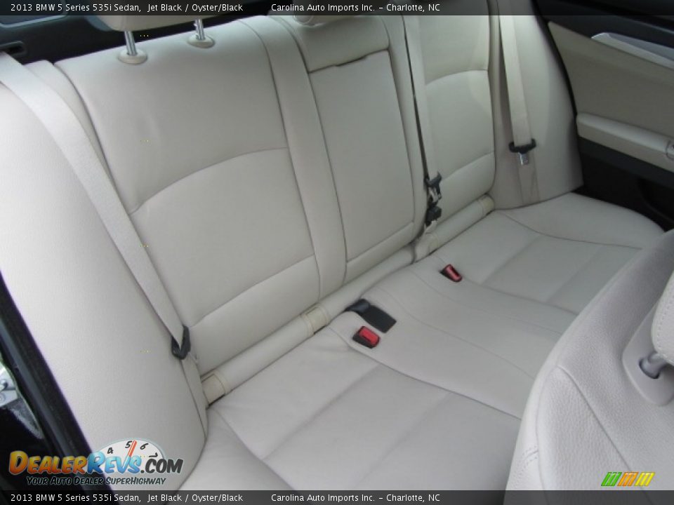 2013 BMW 5 Series 535i Sedan Jet Black / Oyster/Black Photo #24