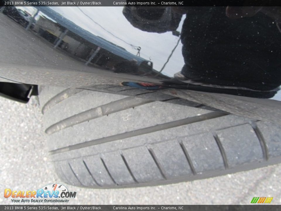 2013 BMW 5 Series 535i Sedan Jet Black / Oyster/Black Photo #27