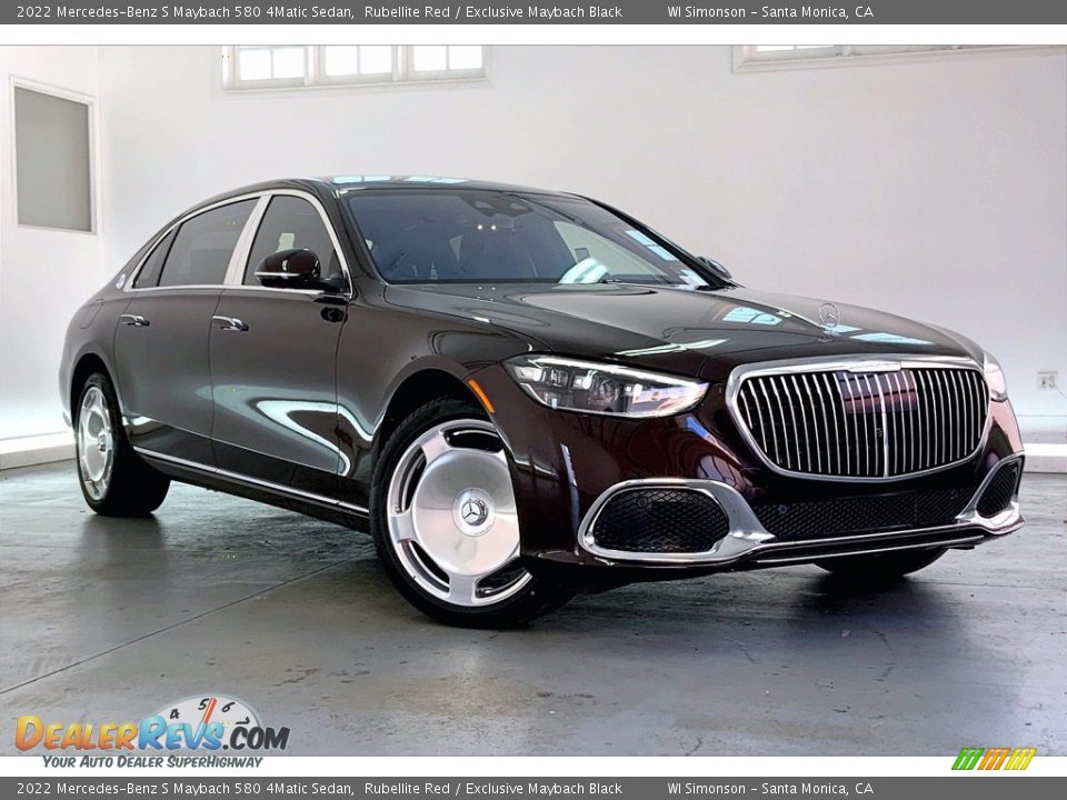 Front 3/4 View of 2022 Mercedes-Benz S Maybach 580 4Matic Sedan Photo #12