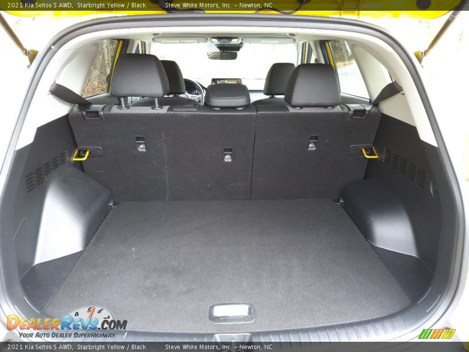 2021 Kia Seltos S AWD Trunk Photo #13