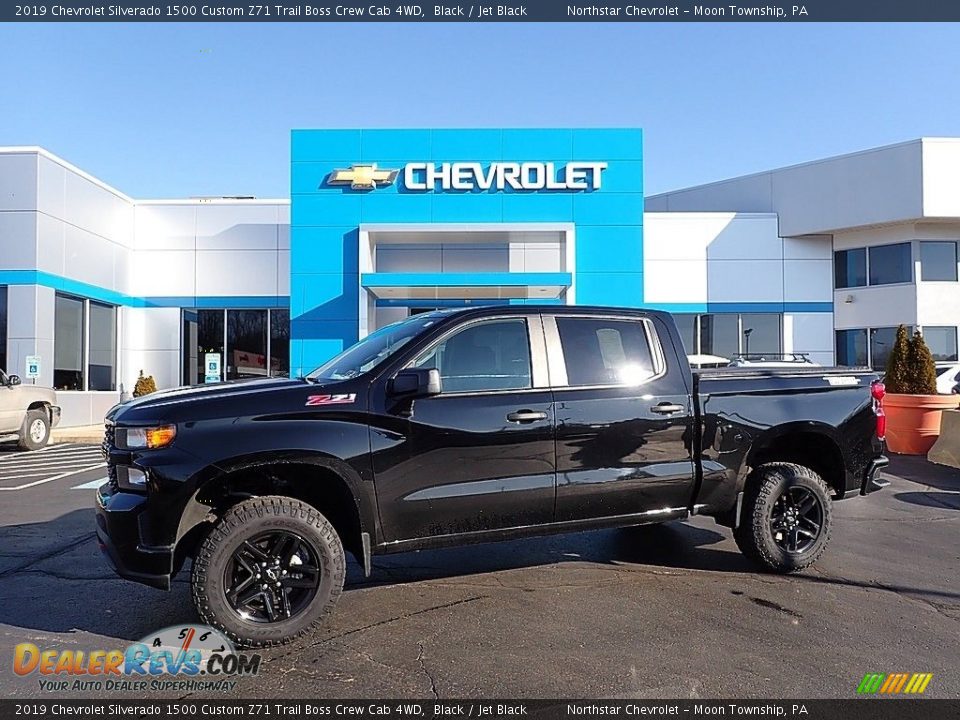 2019 Chevrolet Silverado 1500 Custom Z71 Trail Boss Crew Cab 4WD Black / Jet Black Photo #1