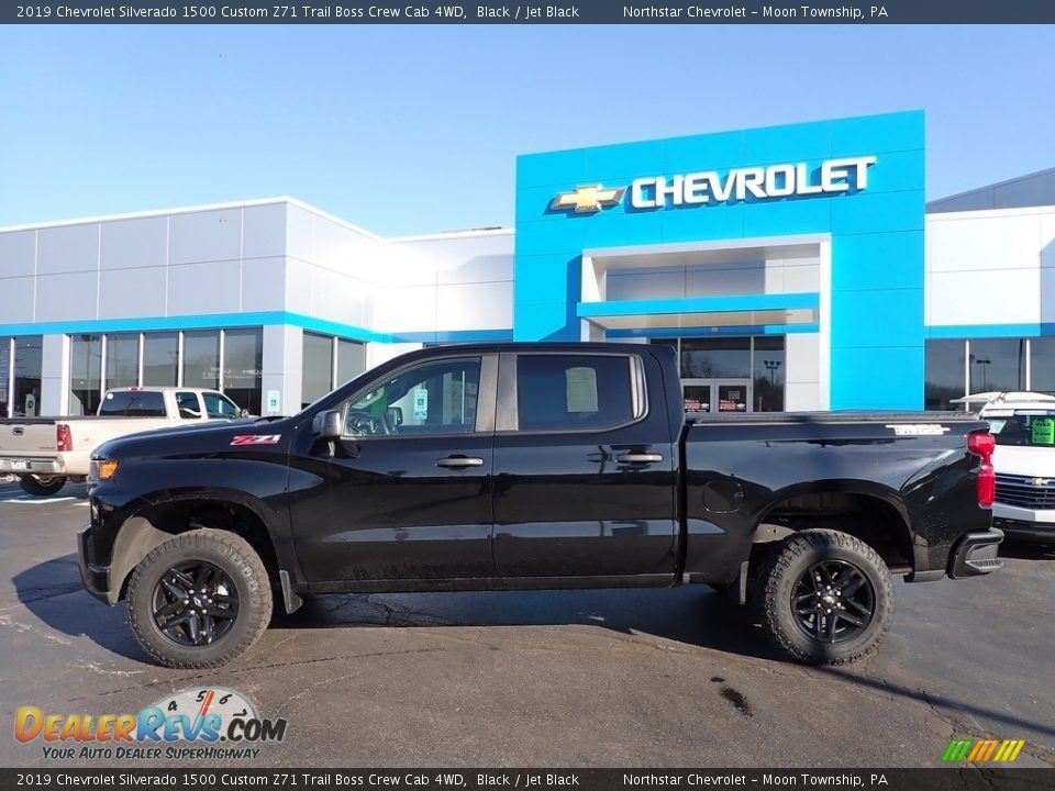 2019 Chevrolet Silverado 1500 Custom Z71 Trail Boss Crew Cab 4WD Black / Jet Black Photo #3