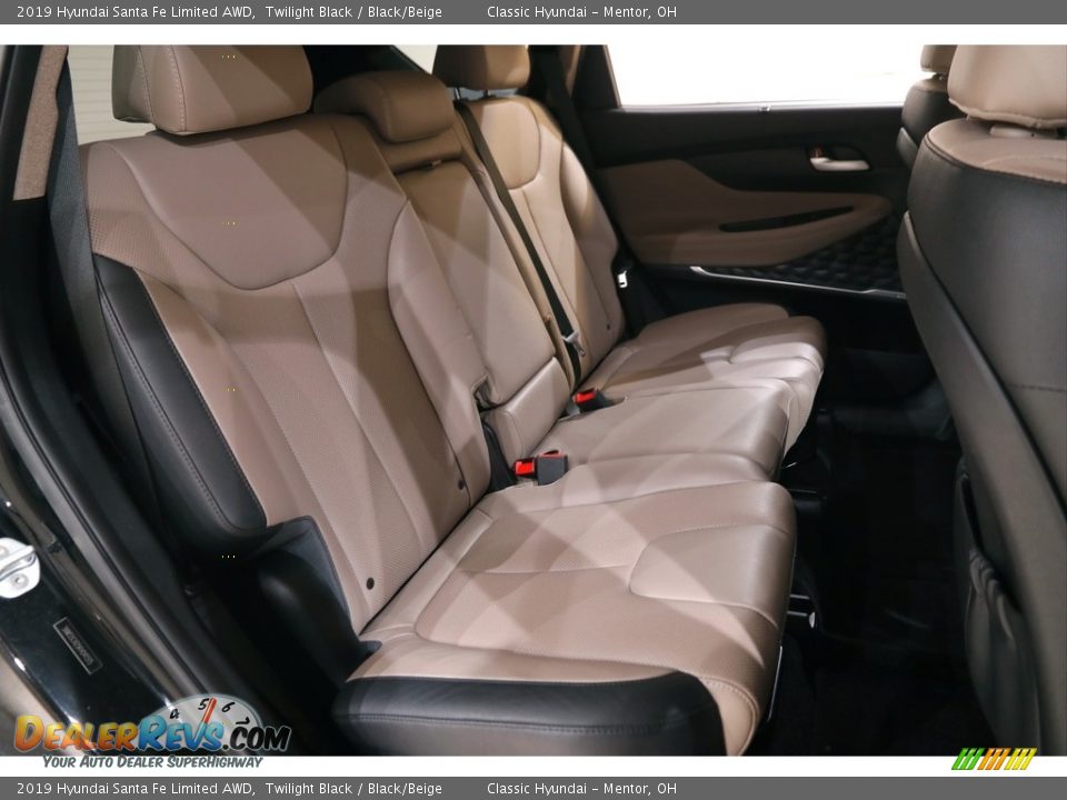 2019 Hyundai Santa Fe Limited AWD Twilight Black / Black/Beige Photo #15
