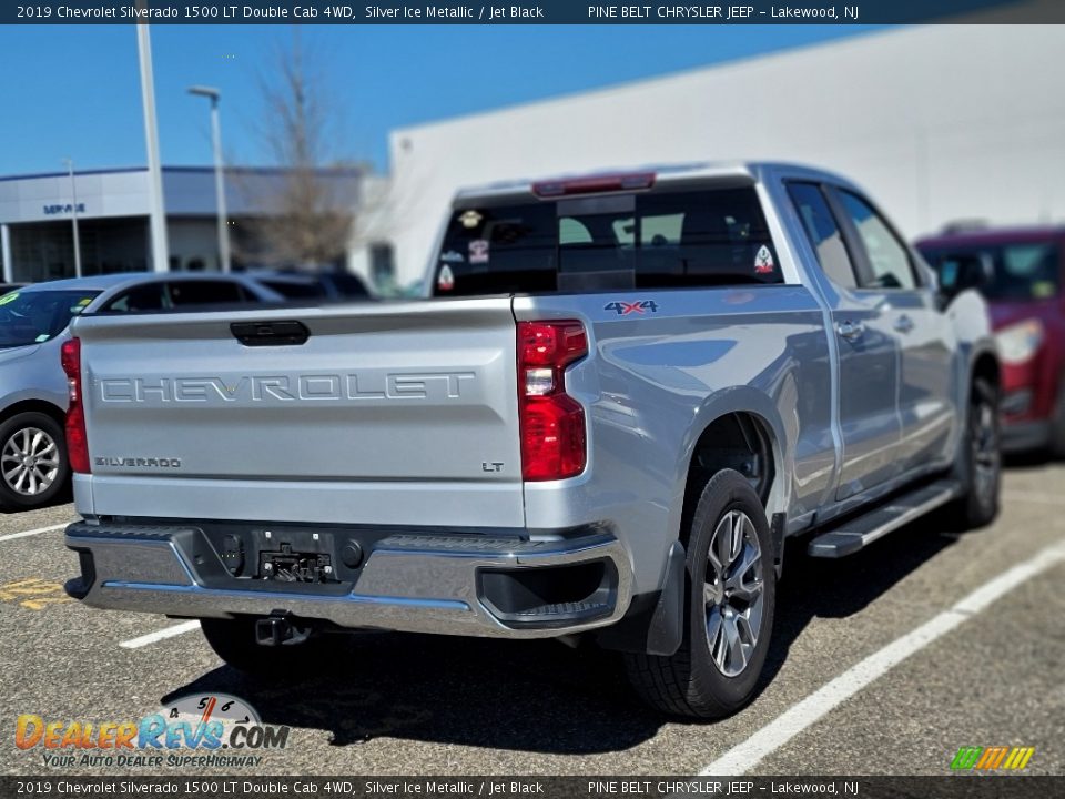 2019 Chevrolet Silverado 1500 LT Double Cab 4WD Silver Ice Metallic / Jet Black Photo #2