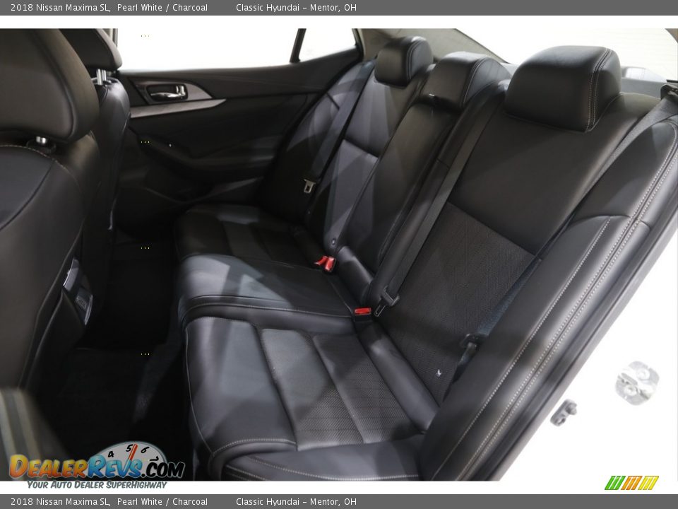 2018 Nissan Maxima SL Pearl White / Charcoal Photo #19