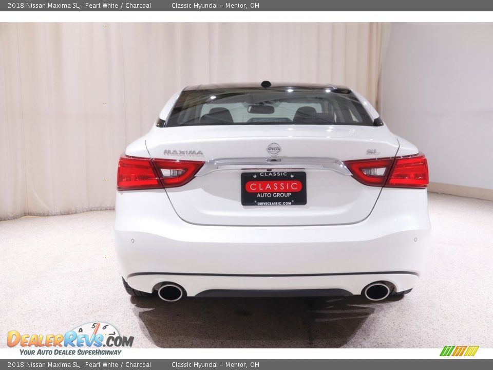 2018 Nissan Maxima SL Pearl White / Charcoal Photo #20