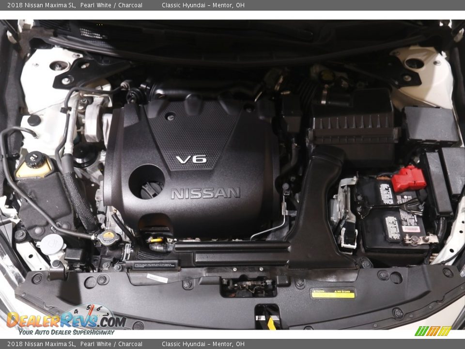 2018 Nissan Maxima SL Pearl White / Charcoal Photo #21