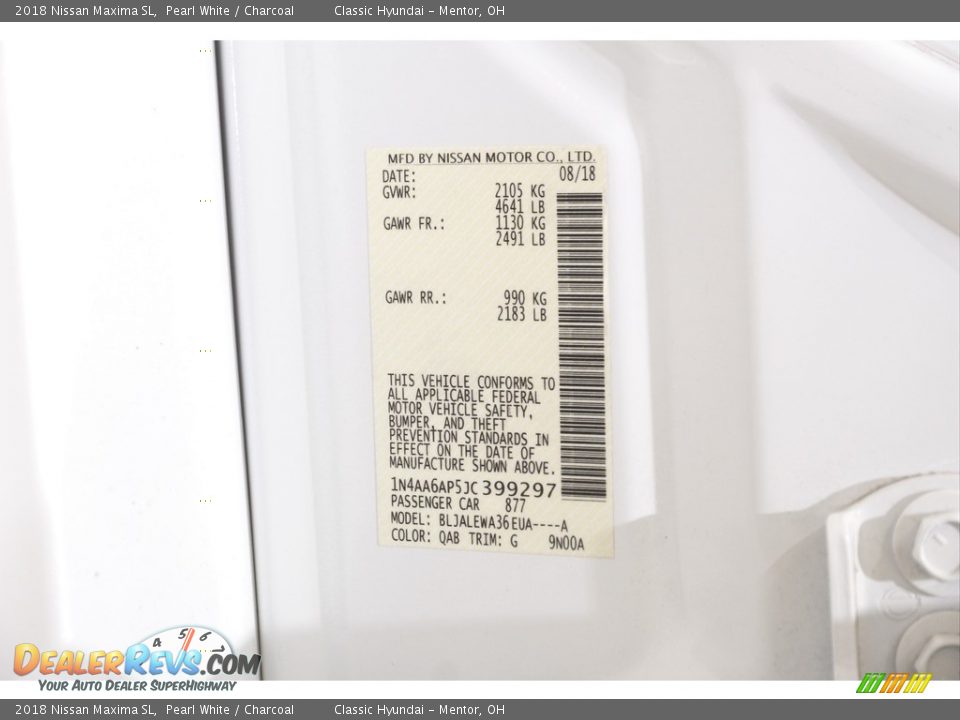 2018 Nissan Maxima SL Pearl White / Charcoal Photo #23