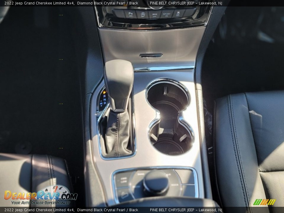 2022 Jeep Grand Cherokee Limited 4x4 Diamond Black Crystal Pearl / Black Photo #8