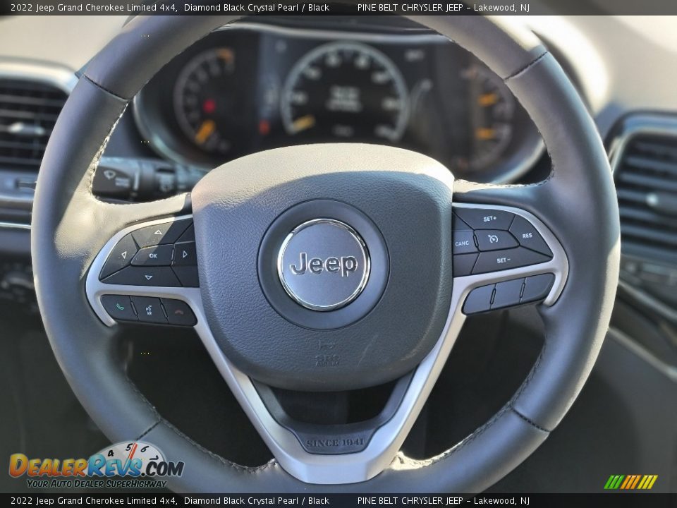 2022 Jeep Grand Cherokee Limited 4x4 Diamond Black Crystal Pearl / Black Photo #9