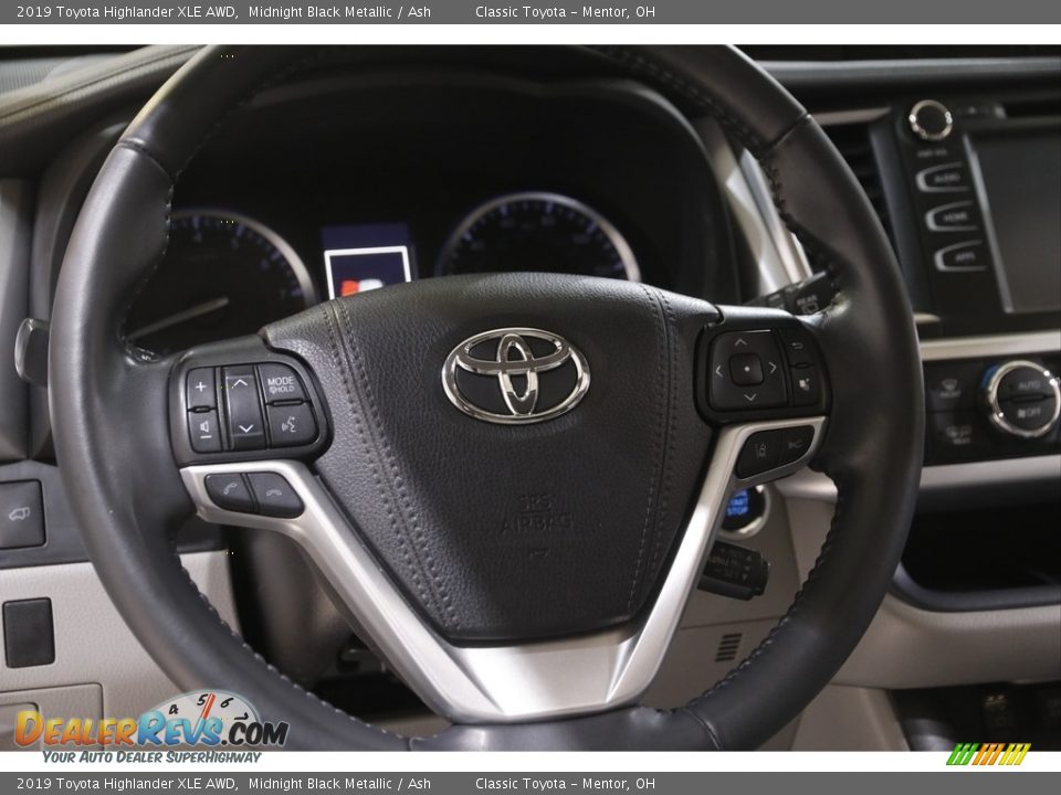 2019 Toyota Highlander XLE AWD Midnight Black Metallic / Ash Photo #7