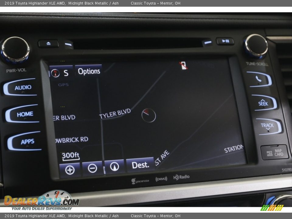 2019 Toyota Highlander XLE AWD Midnight Black Metallic / Ash Photo #11