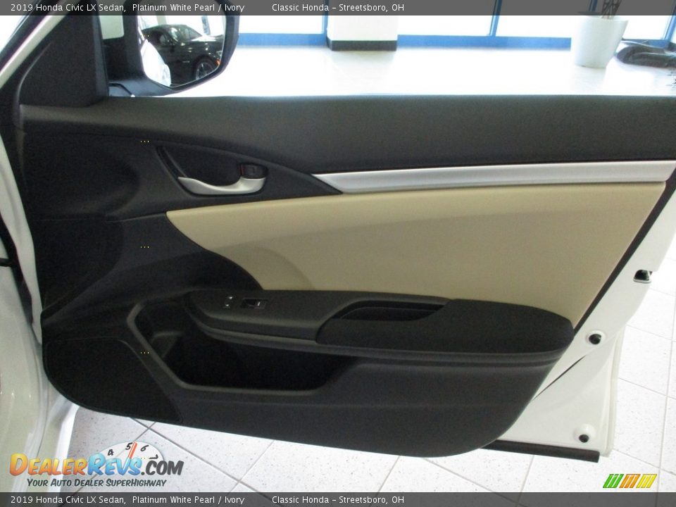2019 Honda Civic LX Sedan Platinum White Pearl / Ivory Photo #14