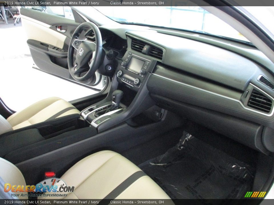 2019 Honda Civic LX Sedan Platinum White Pearl / Ivory Photo #15