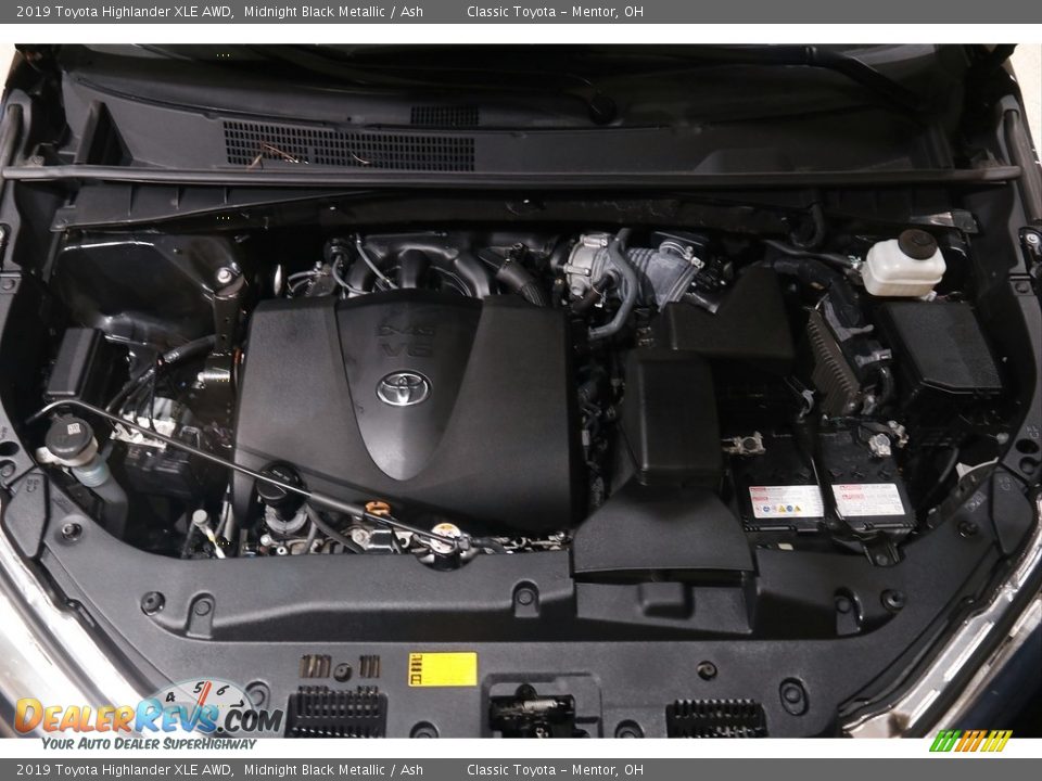 2019 Toyota Highlander XLE AWD Midnight Black Metallic / Ash Photo #20