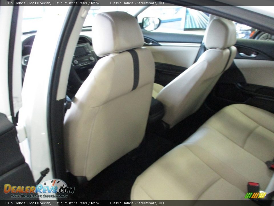 2019 Honda Civic LX Sedan Platinum White Pearl / Ivory Photo #23