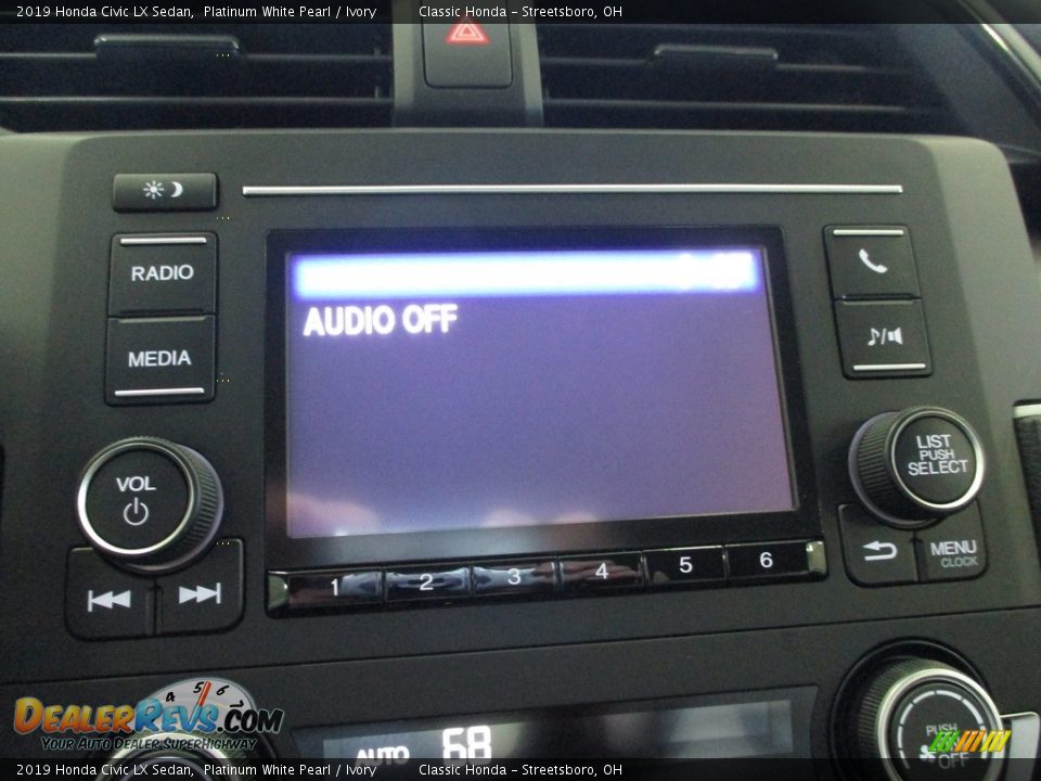 2019 Honda Civic LX Sedan Platinum White Pearl / Ivory Photo #35