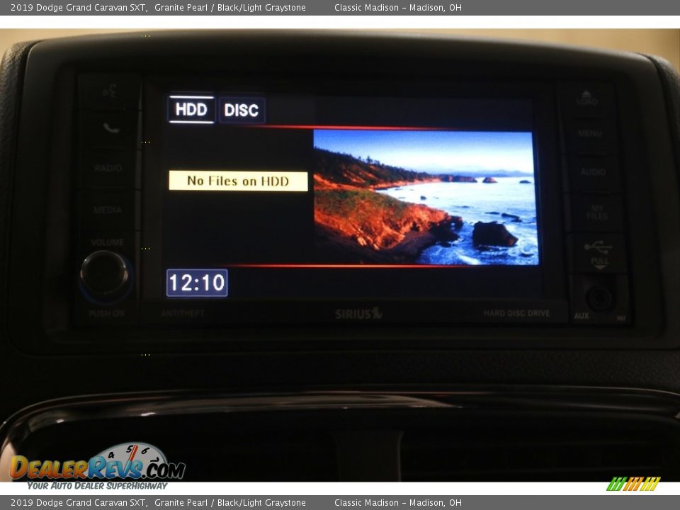 2019 Dodge Grand Caravan SXT Granite Pearl / Black/Light Graystone Photo #10