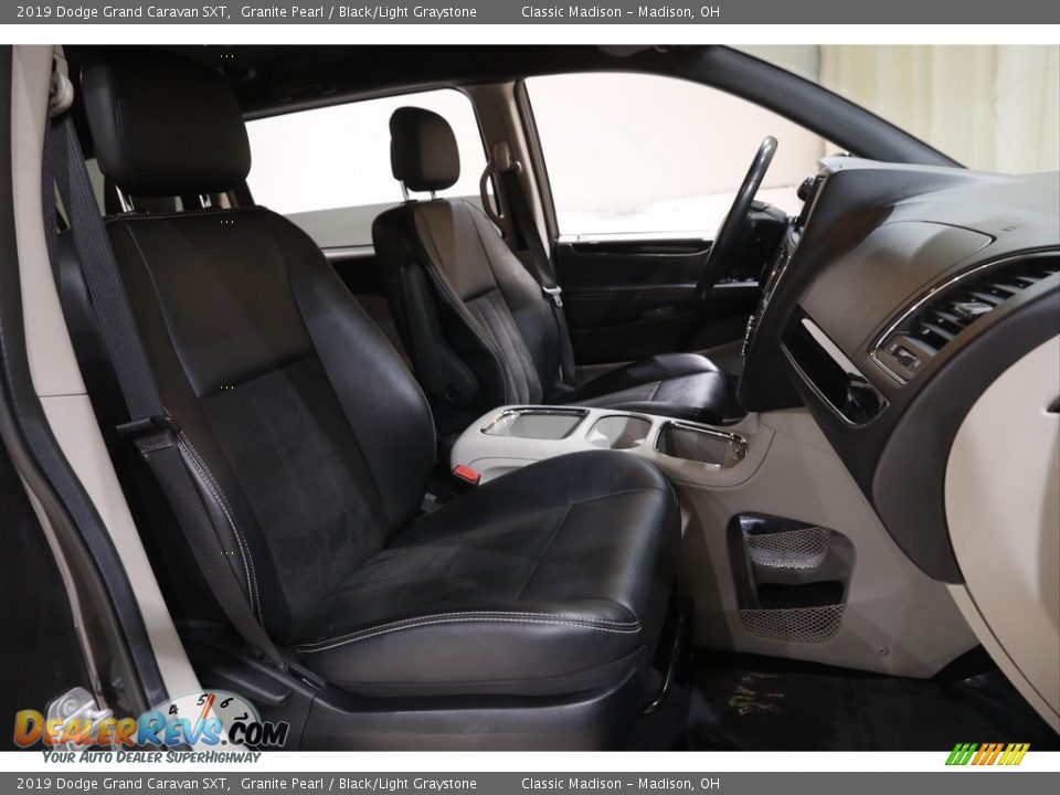 2019 Dodge Grand Caravan SXT Granite Pearl / Black/Light Graystone Photo #17