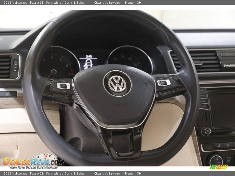 2018 Volkswagen Passat SE Pure White / Cornsilk Beige Photo #7