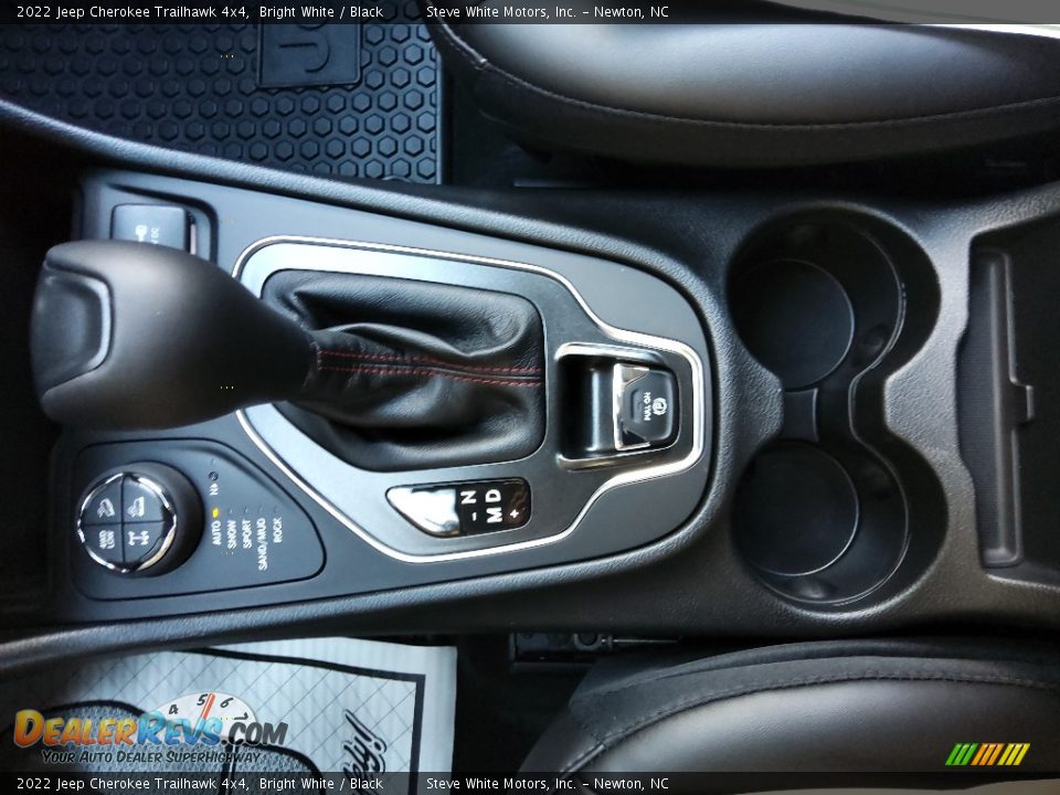 2022 Jeep Cherokee Trailhawk 4x4 Shifter Photo #28