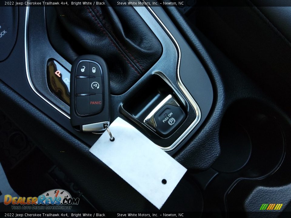 Keys of 2022 Jeep Cherokee Trailhawk 4x4 Photo #31