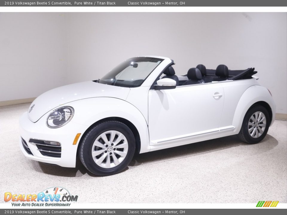 2019 Volkswagen Beetle S Convertible Pure White / Titan Black Photo #4
