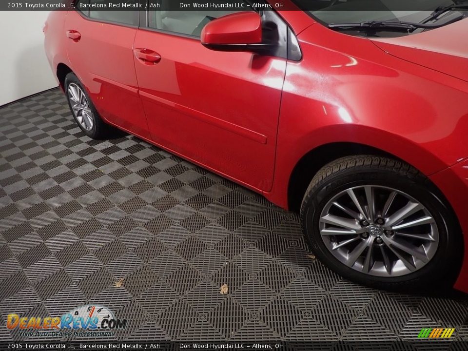 2015 Toyota Corolla LE Barcelona Red Metallic / Ash Photo #5