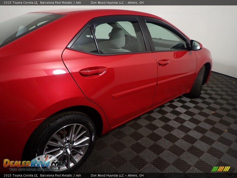 2015 Toyota Corolla LE Barcelona Red Metallic / Ash Photo #20