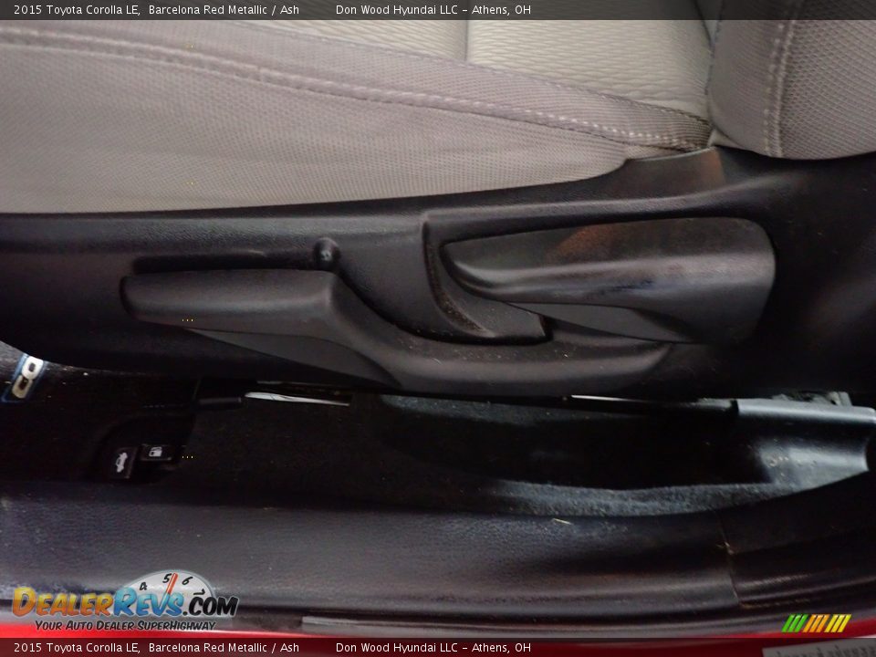 2015 Toyota Corolla LE Barcelona Red Metallic / Ash Photo #24