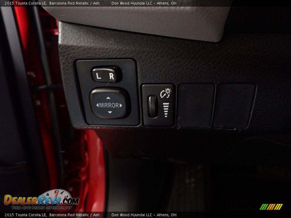 2015 Toyota Corolla LE Barcelona Red Metallic / Ash Photo #32