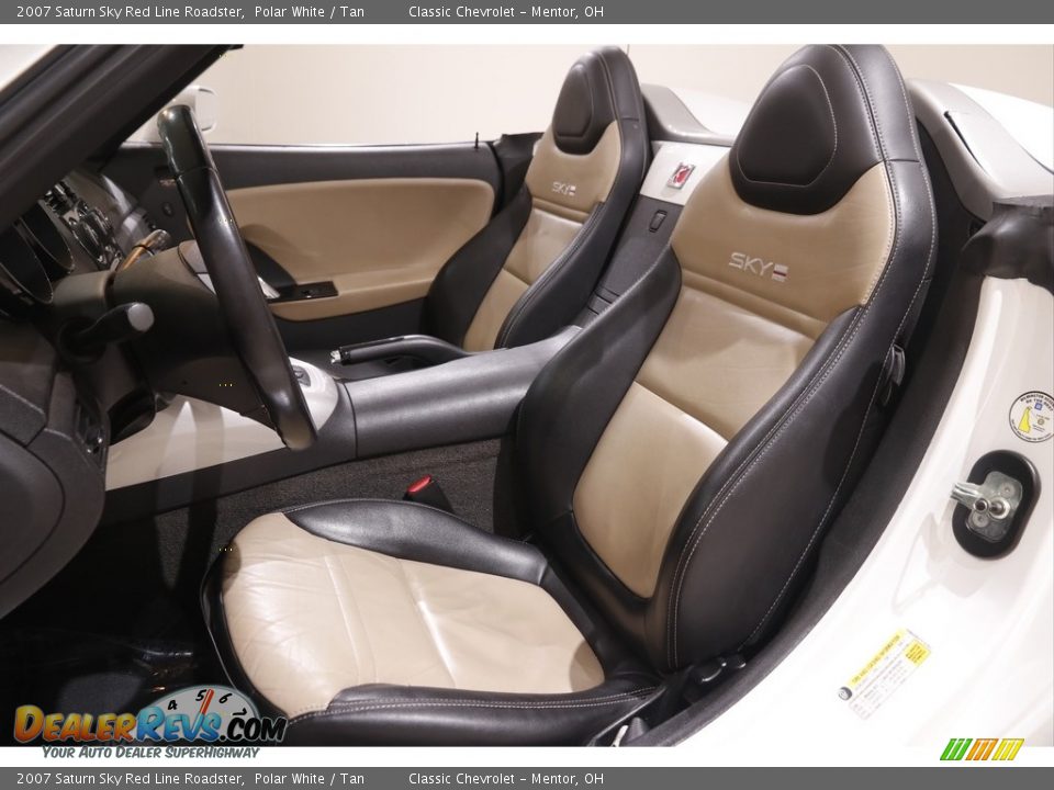 Front Seat of 2007 Saturn Sky Red Line Roadster Photo #6