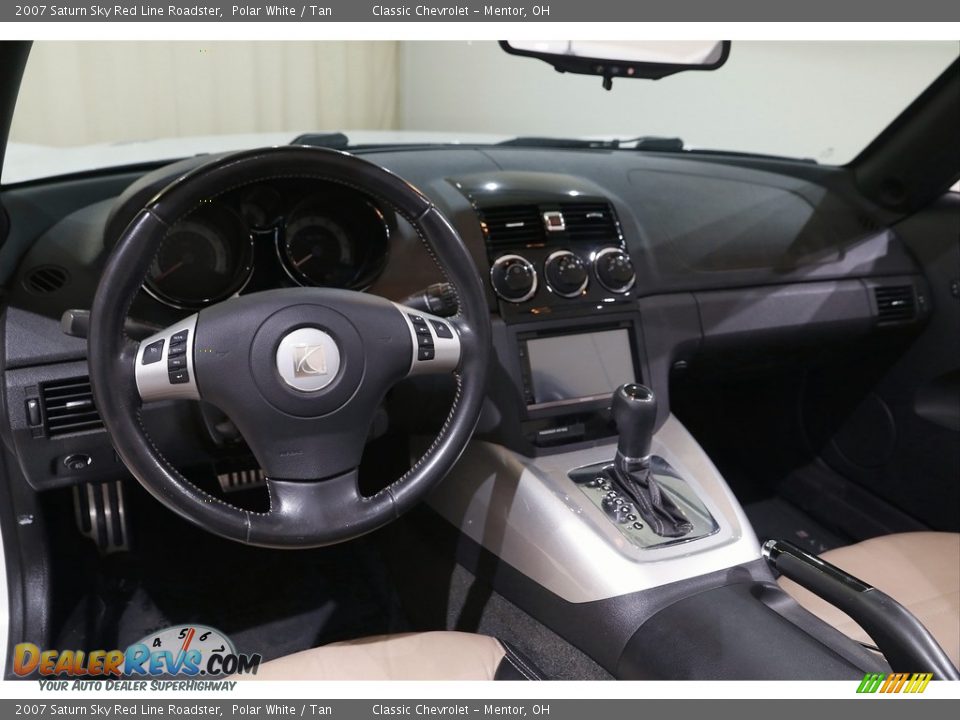 Dashboard of 2007 Saturn Sky Red Line Roadster Photo #7