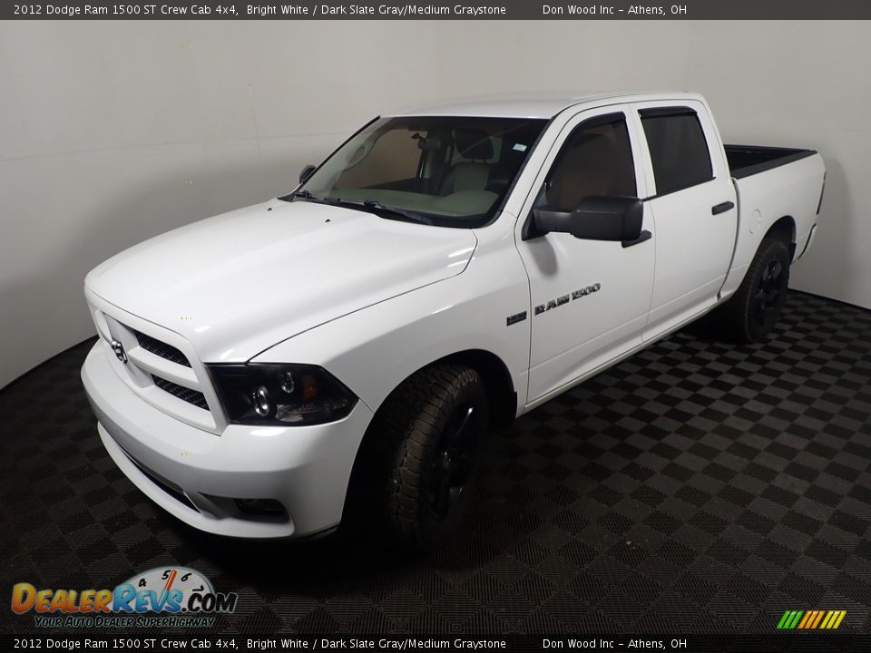 2012 Dodge Ram 1500 ST Crew Cab 4x4 Bright White / Dark Slate Gray/Medium Graystone Photo #7