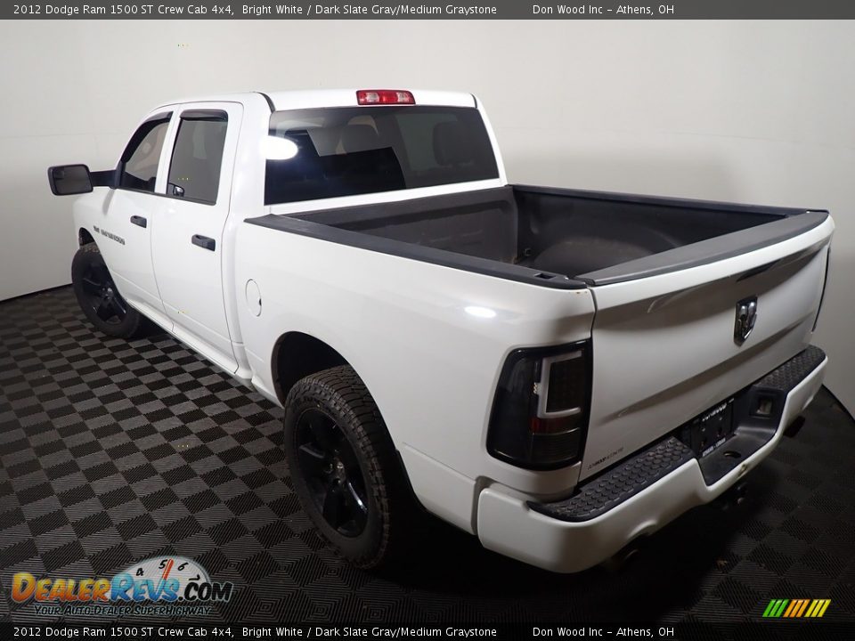 2012 Dodge Ram 1500 ST Crew Cab 4x4 Bright White / Dark Slate Gray/Medium Graystone Photo #9