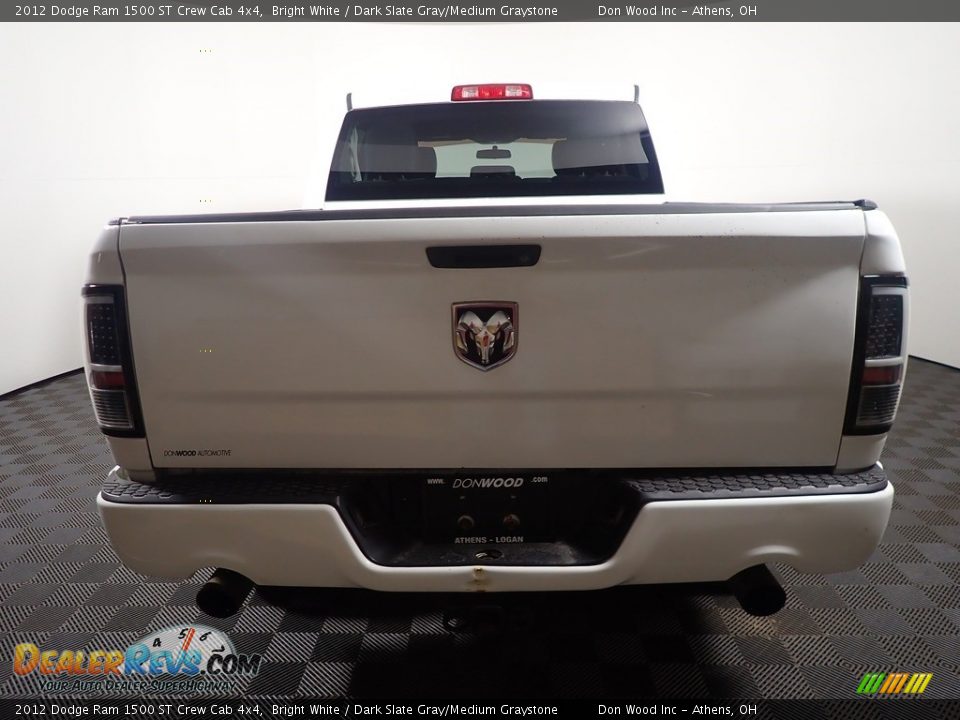 2012 Dodge Ram 1500 ST Crew Cab 4x4 Bright White / Dark Slate Gray/Medium Graystone Photo #10