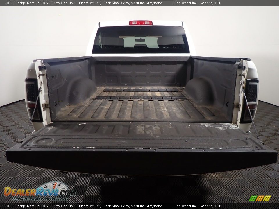2012 Dodge Ram 1500 ST Crew Cab 4x4 Bright White / Dark Slate Gray/Medium Graystone Photo #11