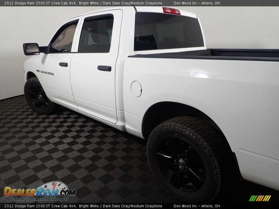 2012 Dodge Ram 1500 ST Crew Cab 4x4 Bright White / Dark Slate Gray/Medium Graystone Photo #13