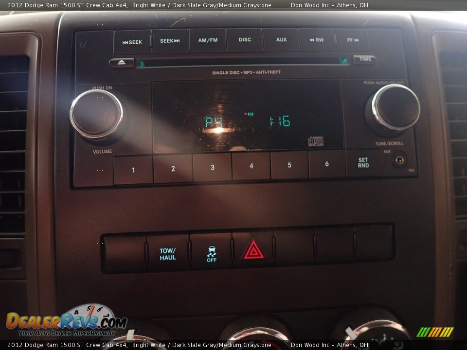 2012 Dodge Ram 1500 ST Crew Cab 4x4 Bright White / Dark Slate Gray/Medium Graystone Photo #21