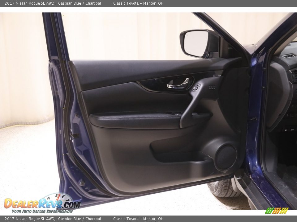 2017 Nissan Rogue SL AWD Caspian Blue / Charcoal Photo #4