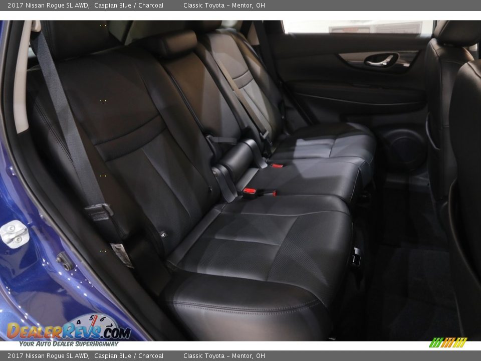 2017 Nissan Rogue SL AWD Caspian Blue / Charcoal Photo #17