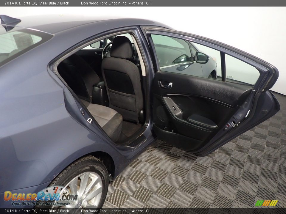 2014 Kia Forte EX Steel Blue / Black Photo #33