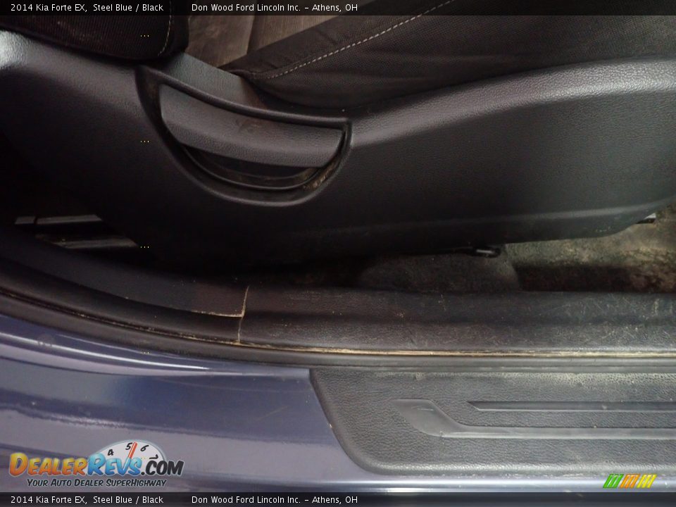 2014 Kia Forte EX Steel Blue / Black Photo #35