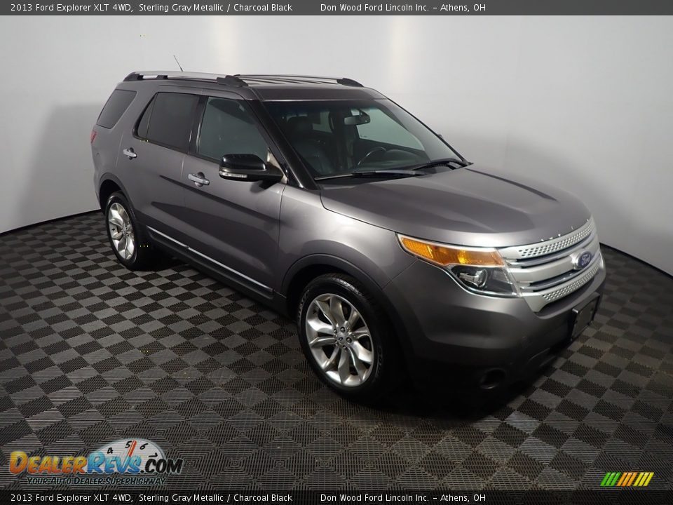 2013 Ford Explorer XLT 4WD Sterling Gray Metallic / Charcoal Black Photo #3