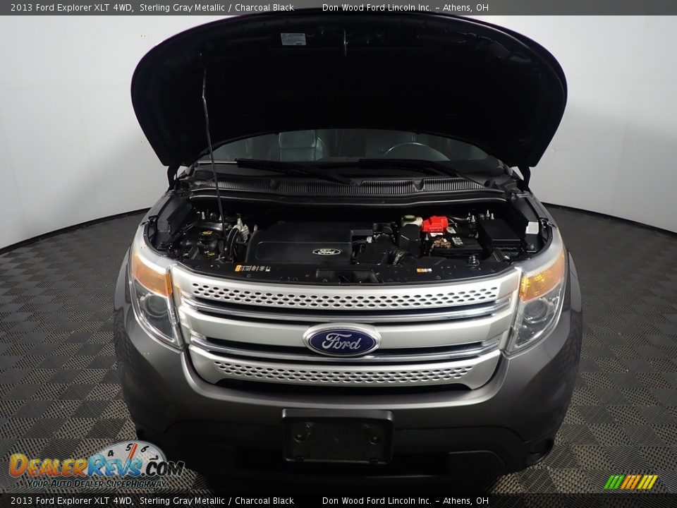 2013 Ford Explorer XLT 4WD Sterling Gray Metallic / Charcoal Black Photo #6