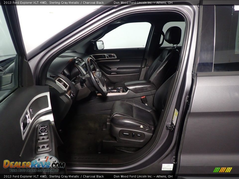 2013 Ford Explorer XLT 4WD Sterling Gray Metallic / Charcoal Black Photo #23