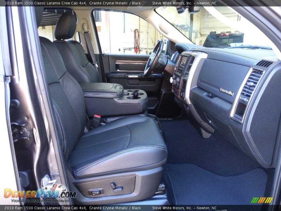 Front Seat of 2019 Ram 1500 Classic Laramie Crew Cab 4x4 Photo #18