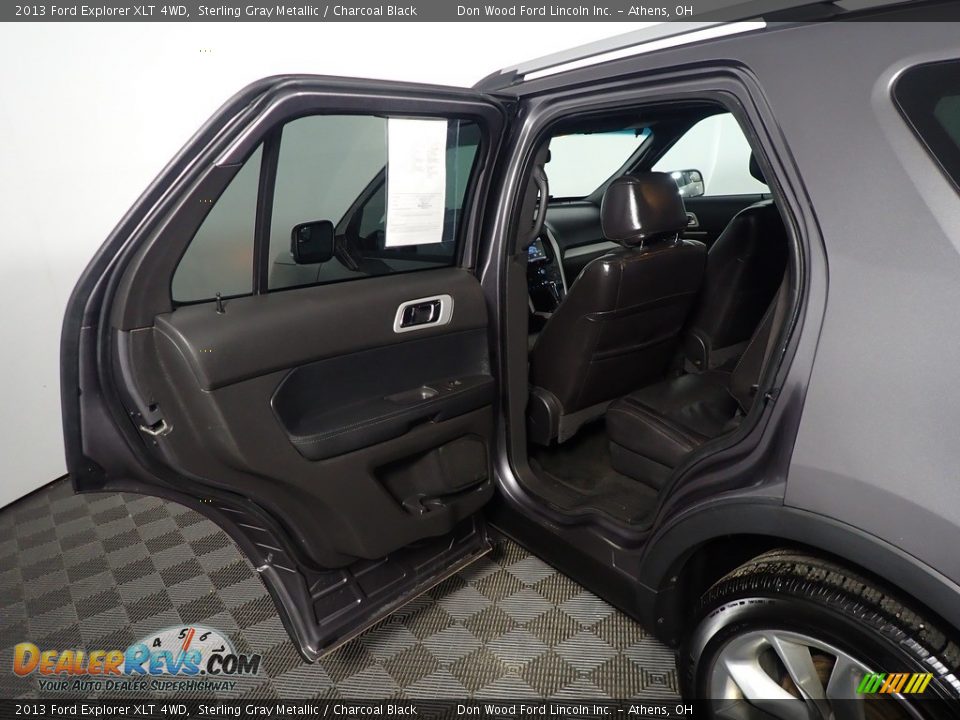 2013 Ford Explorer XLT 4WD Sterling Gray Metallic / Charcoal Black Photo #35