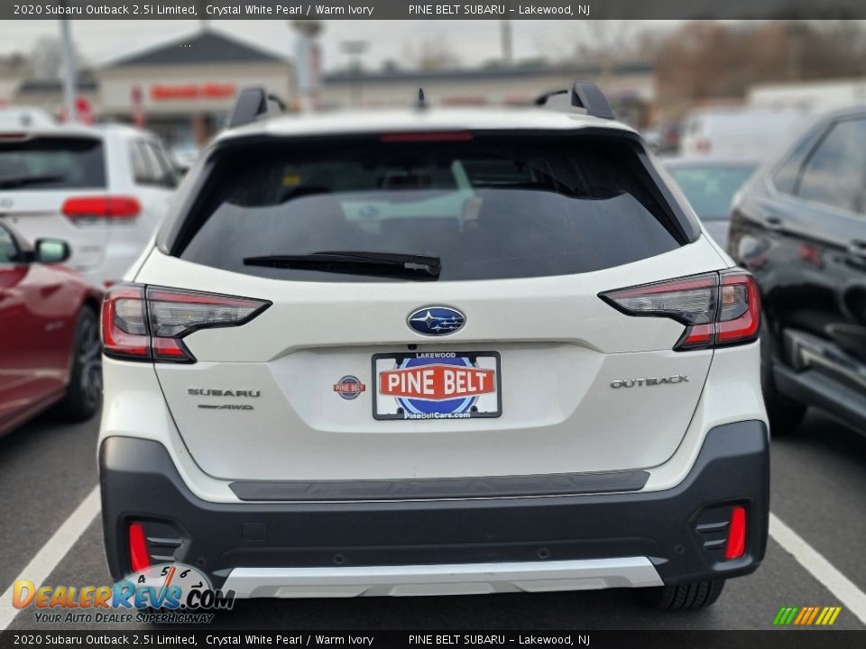 2020 Subaru Outback 2.5i Limited Crystal White Pearl / Warm Ivory Photo #3